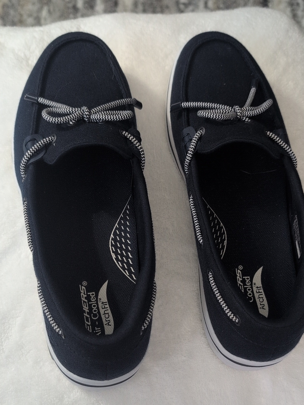 Skechers Women's Navy Canvas Boat Shoes with Contrasting White Trim